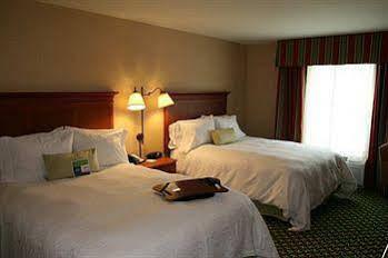 Hampton & By Hilton Houston Nw 3*