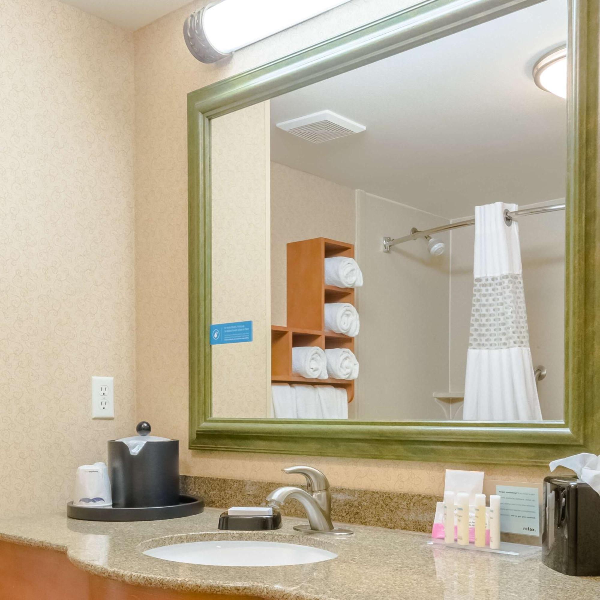 Hampton & By Hilton Houston Nw Hotel 3*